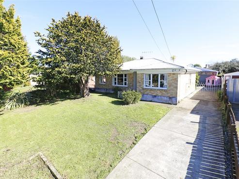 27 Keats Crescent, Enderley