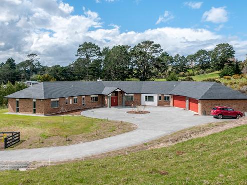21 Elmore Road, Paremoremo