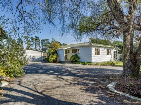 261 Swannanoa Road, Fernside