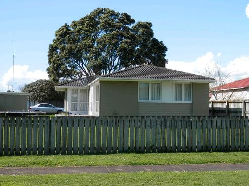 25 Hamilton Drive, Waiuku
