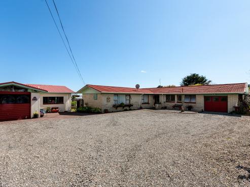 7B Hussey Street, Oakura