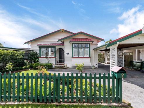 2 Larch Street, Victoria