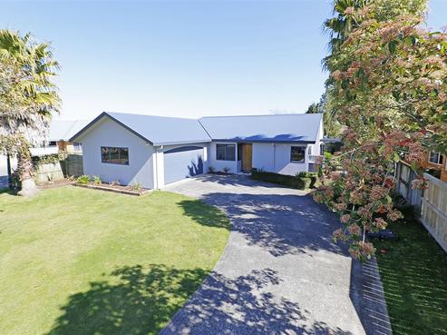 8 Chatswood Place, Rototuna