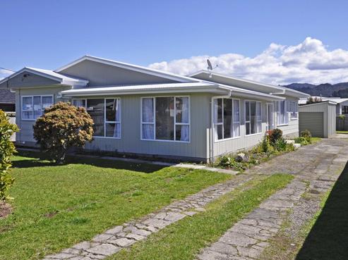 251 Main Road, Tairua