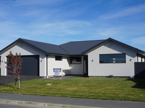 28 Charlesworth Drive, Allenton