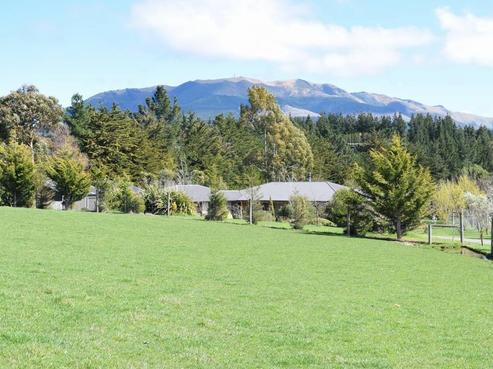 118 Dalbeg Road, Balcairn