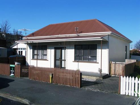 9 Crown Street, North East Valley