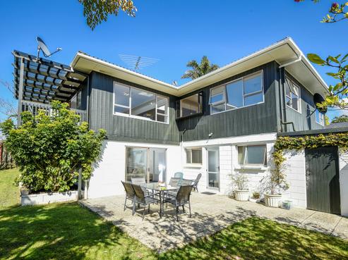 17 Macnay Way, Murrays Bay