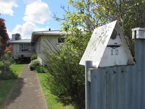 12 Ropata Street, Hawera