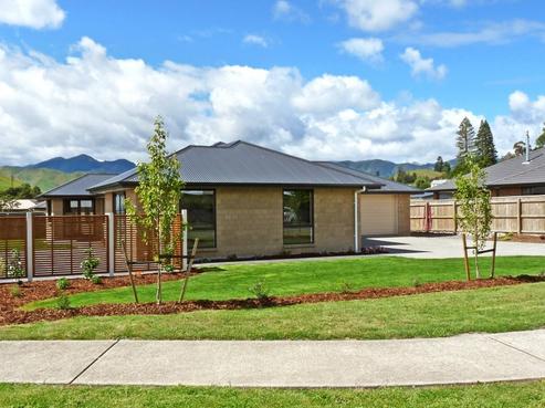 26 Pitfure Road, Wakefield