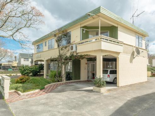 6/145 Knighton Road, Hillcrest