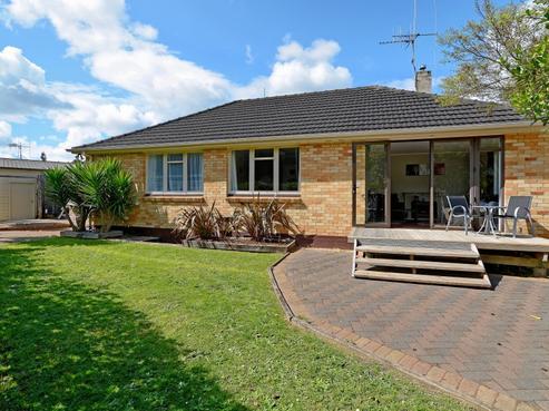 7 Dowding Street, Melville