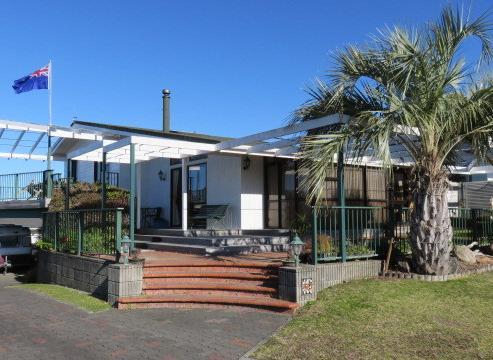 415 Onemana Drive, Onemana