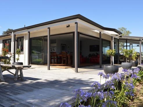 289 Foley Road, Levels