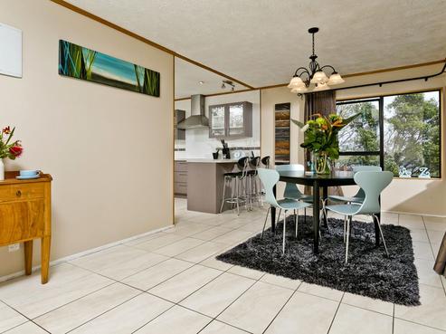 1/2A Sunnynook Road, Sunnynook