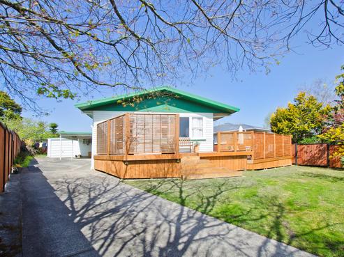15 Beazley Crescent, Tikipunga