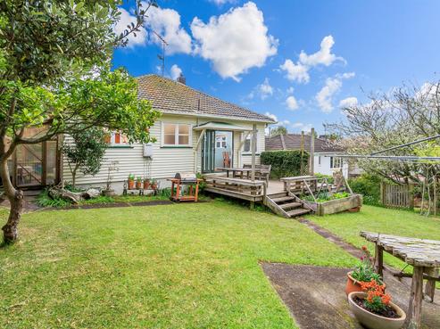 39 Old Lake Road, Narrow Neck