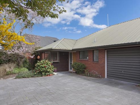 16A Juniper Place, Burnside