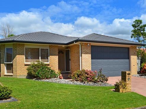 1 Halstead Place, Huntington Park
