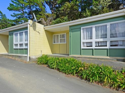 4 Deller Grove, Silverstream