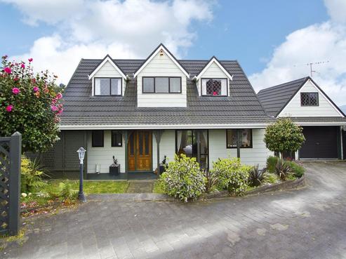 8 Kekeno Grove, Tirohanga