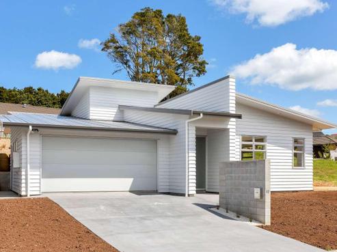 88 Pebble Beach Boulevard, Kamo