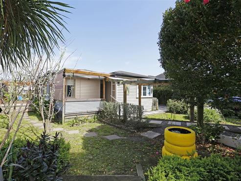 6 Hockin Place, Fairfield