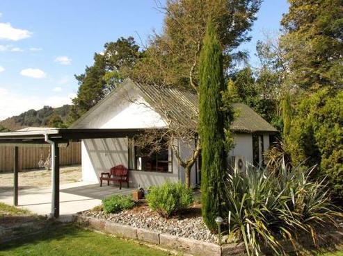 59A Crampton Road, Reefton