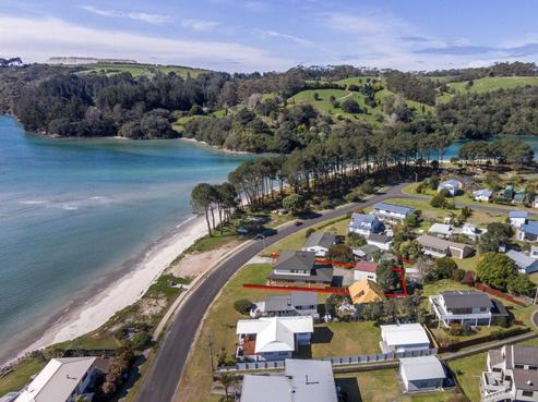 198 Captain Cook Road, Cooks Beach