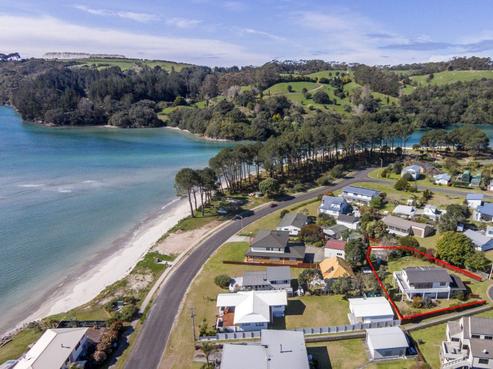 32 Hardy Place, Cooks Beach