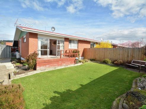 15D Queen Street, Mosgiel