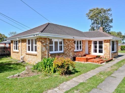 8 Barrie Crescent, Silverdale