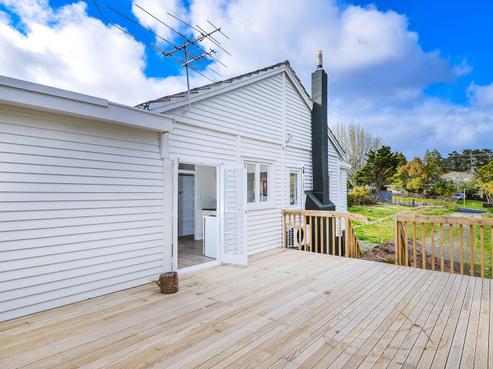 25 Kaurilands Road, Titirangi