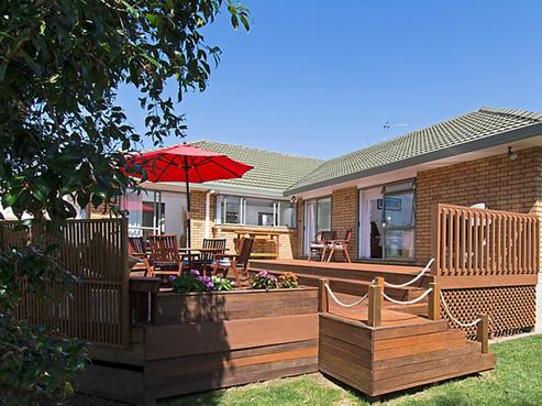 7 Renway Rise, Somerville