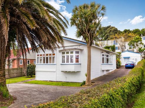 864 Mount Eden Road, Three Kings