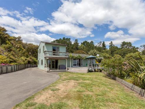 204 Danby Street, Thames
