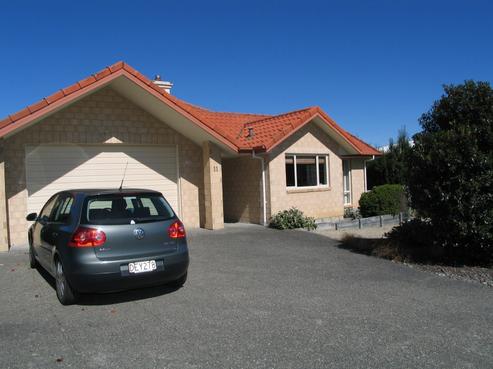 11 Matai Place, Waikawa