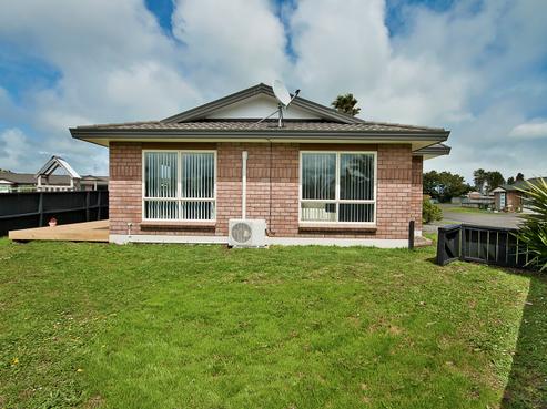 12/15 O'Sullivan Place, Waiuku