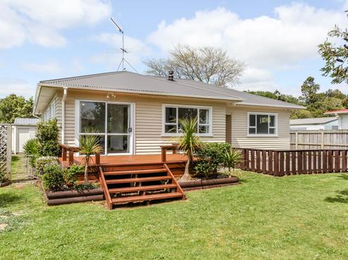 27 George Crescent, Buckland