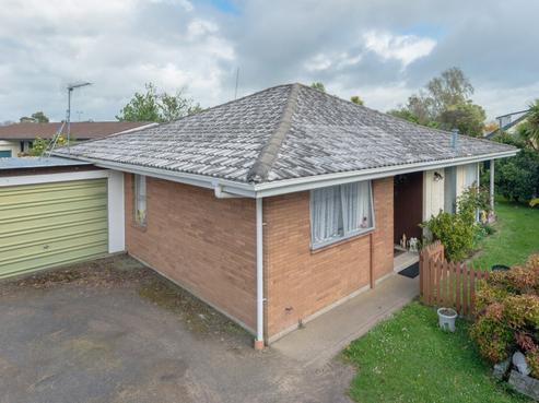 61B Clarkin Road, Fairfield