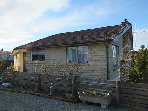 6 Evered Street, Weston