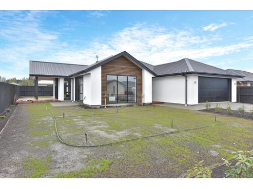 100 Metehau Street, Marshland
