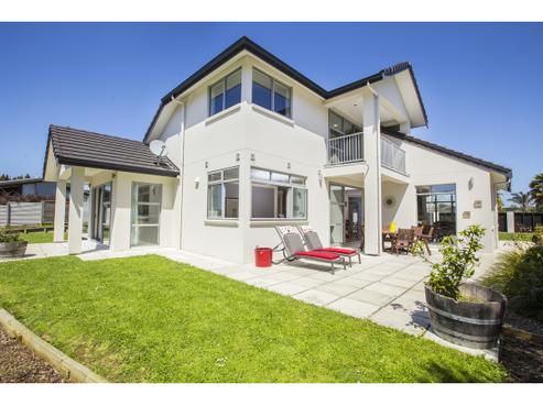 17 Riverglade Lane, Matakana