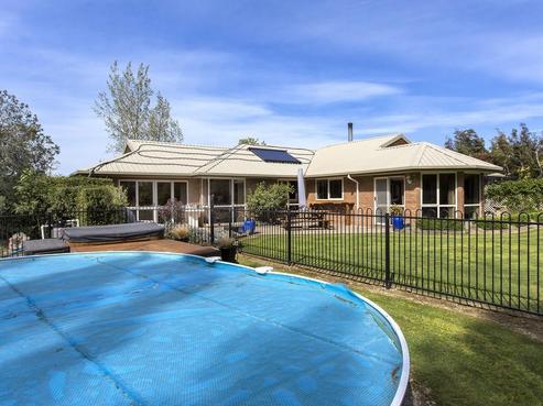 1041 Greendale Road, Darfield