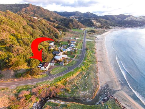 10942 State Highway 35, Waihau Bay