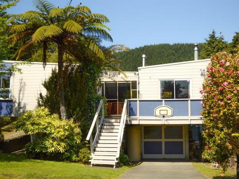 18 Aorangi Road, Paraparaumu