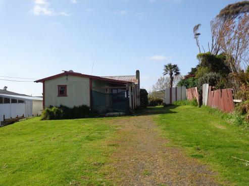 118 Davies Drive, Kawhia