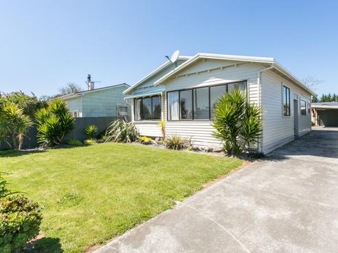 504 Riverslea Road South, Akina