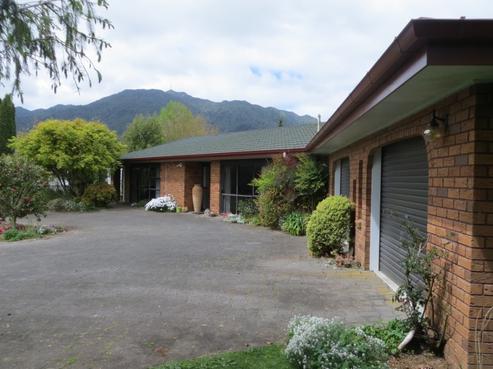 17 Grace Avenue, Te Aroha