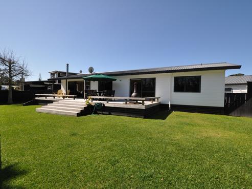 22 The Dividend, Pauanui